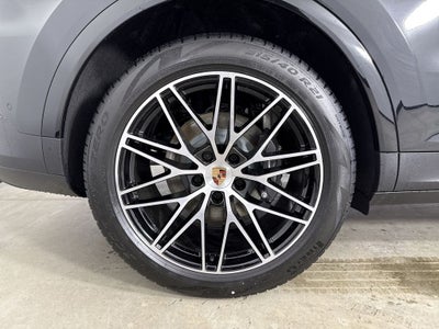 2026 Porsche Cayenne AWD