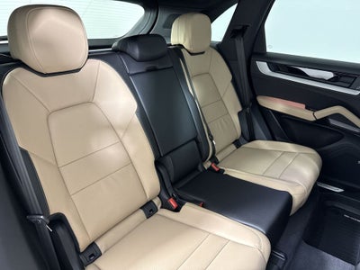 2026 Porsche Cayenne AWD