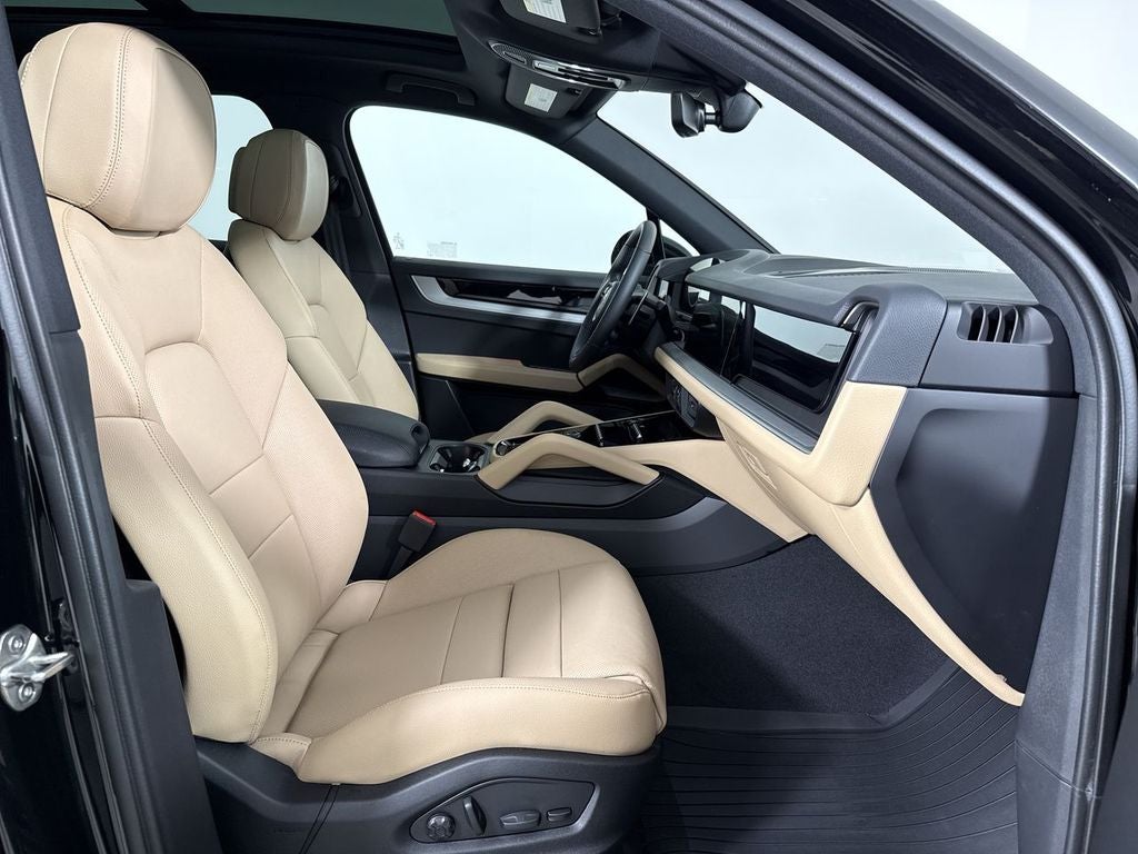 2026 Porsche Cayenne AWD