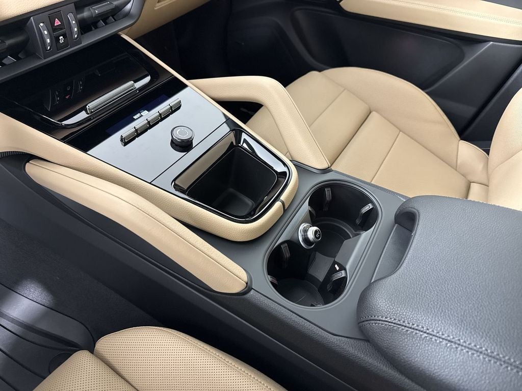 2026 Porsche Cayenne AWD