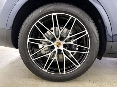 2026 Porsche Cayenne AWD
