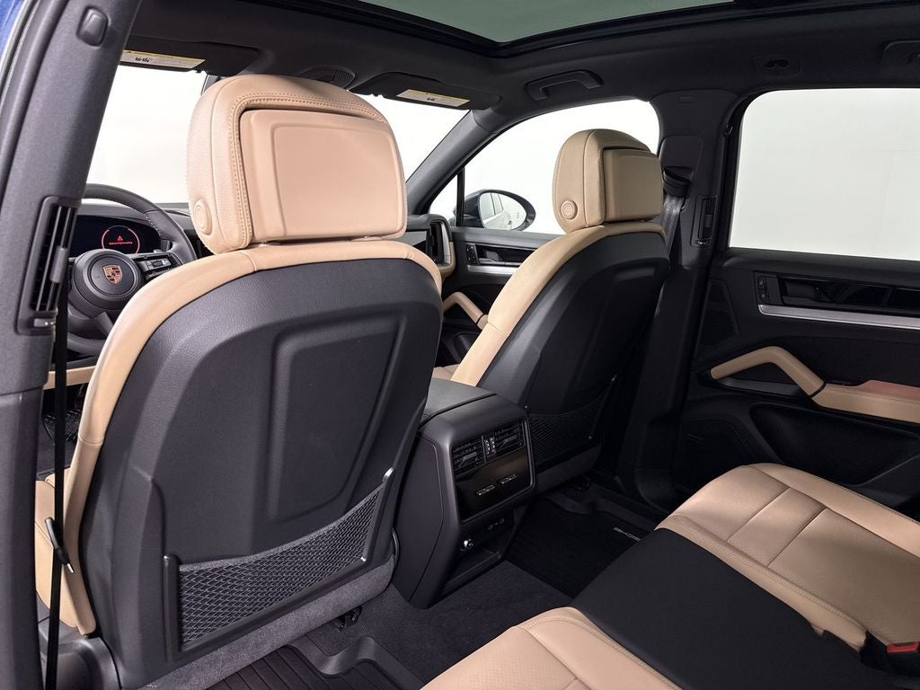 2026 Porsche Cayenne AWD