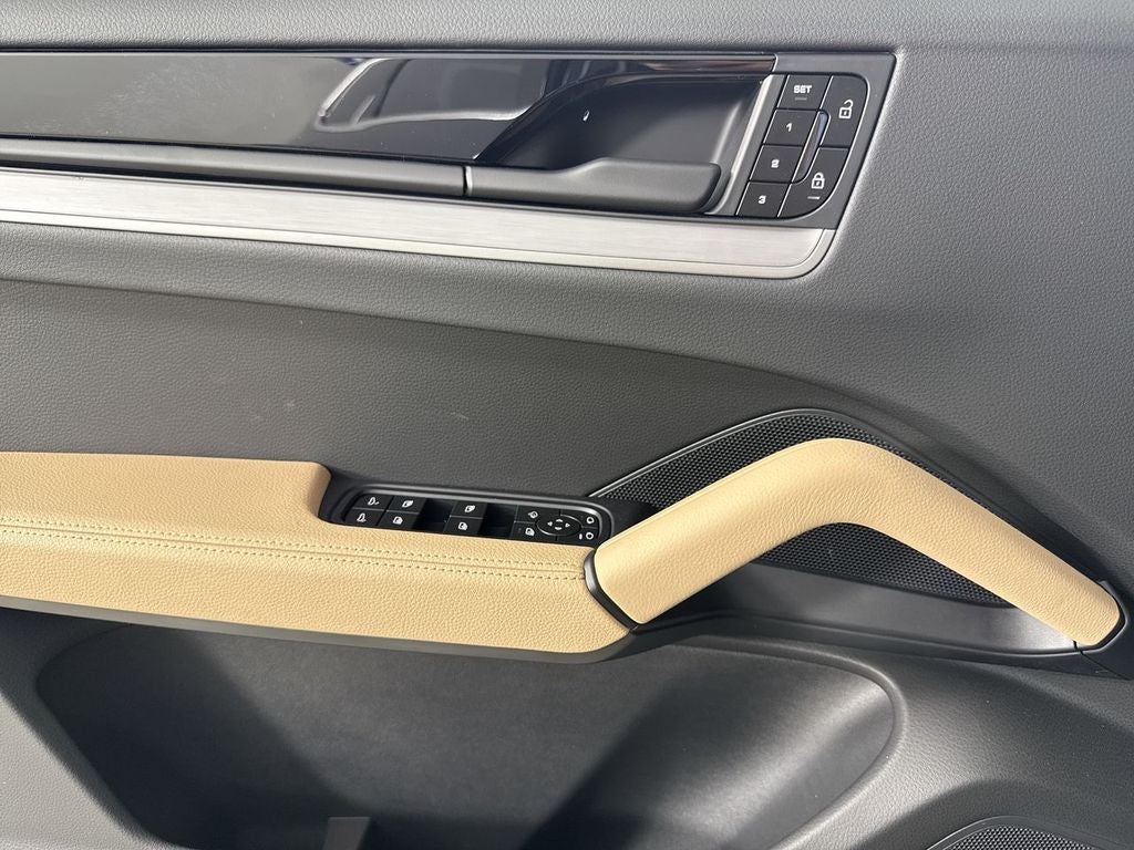 2026 Porsche Cayenne AWD