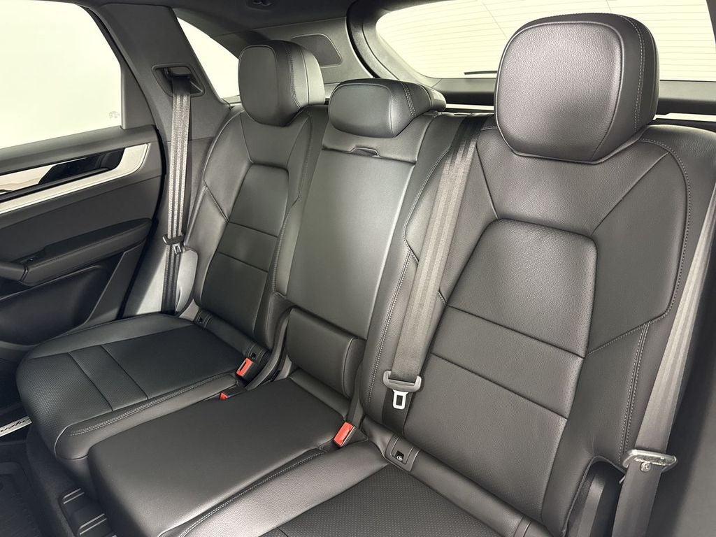 2026 Porsche Cayenne AWD