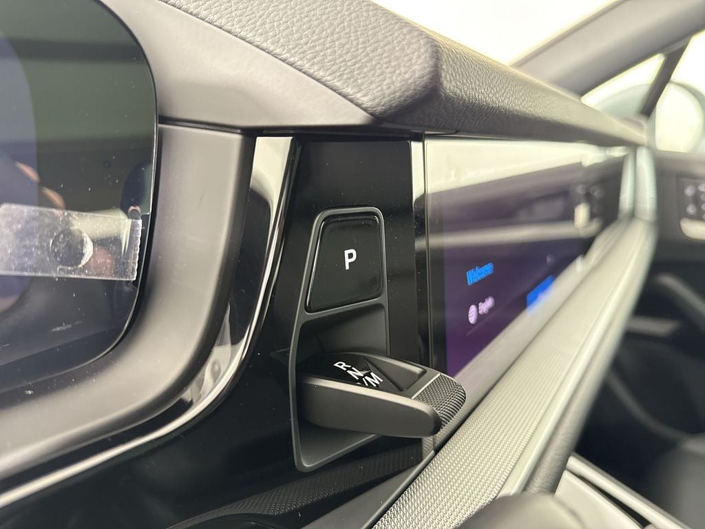 2026 Porsche Cayenne AWD