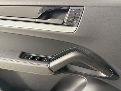 2026 Porsche Cayenne AWD