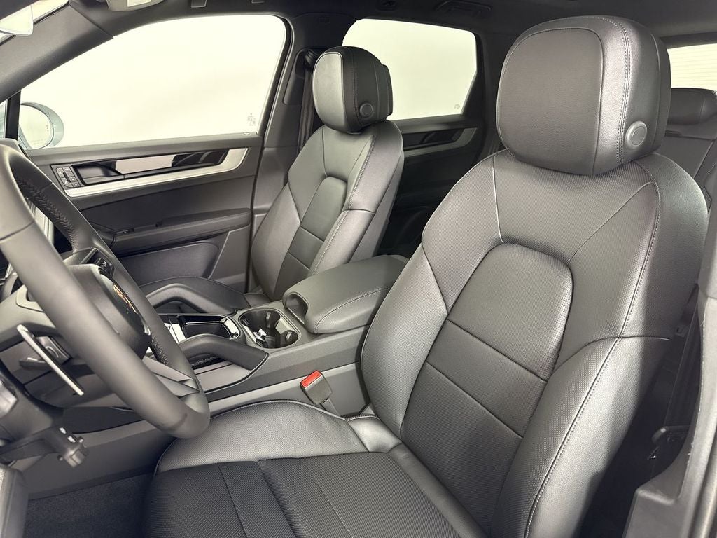 2026 Porsche Cayenne AWD