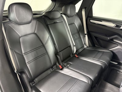 2023 Porsche Cayenne AWD