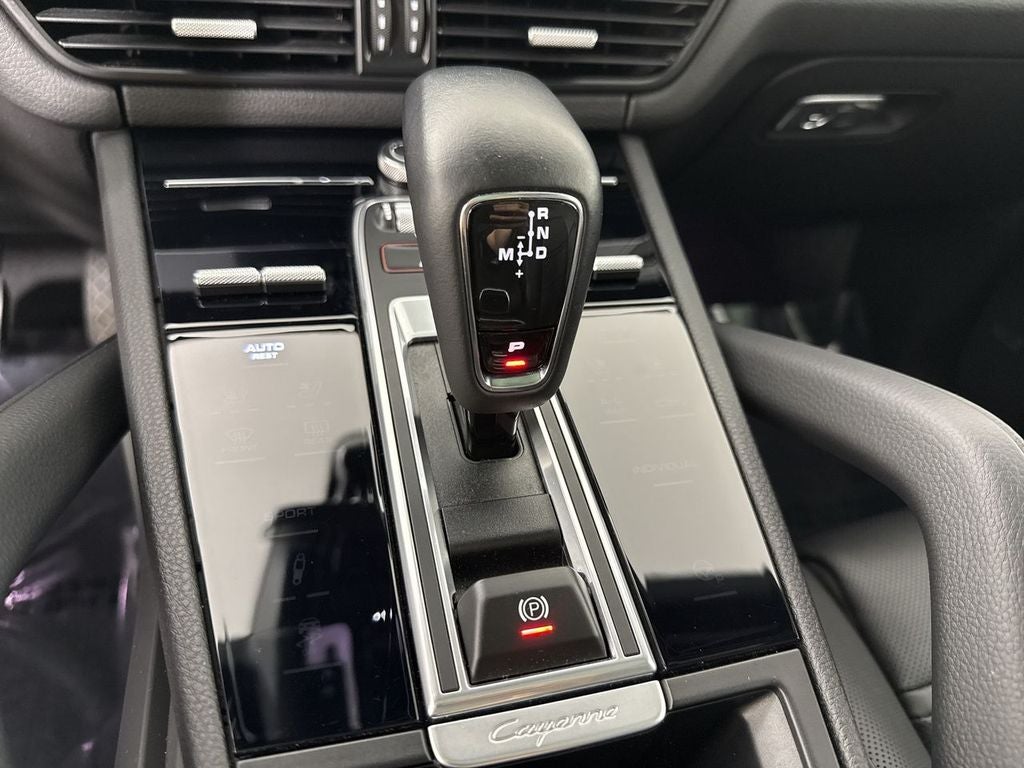 2023 Porsche Cayenne AWD