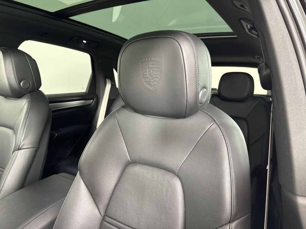 2023 Porsche Cayenne AWD