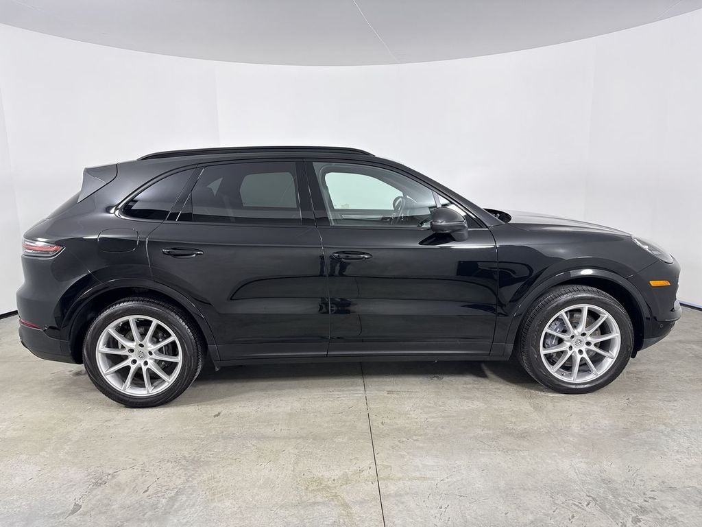 2023 Porsche Cayenne AWD
