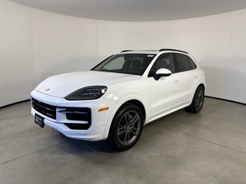 2025 Porsche Cayenne AWD