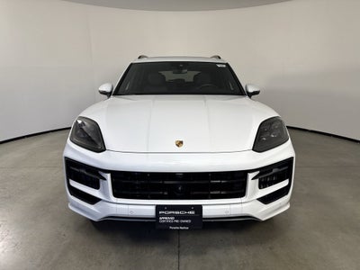 2025 Porsche Cayenne AWD