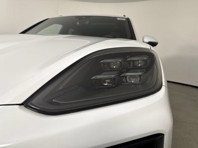 2025 Porsche Cayenne AWD