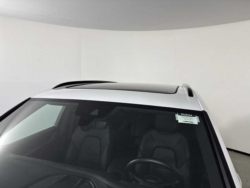 2025 Porsche Cayenne AWD