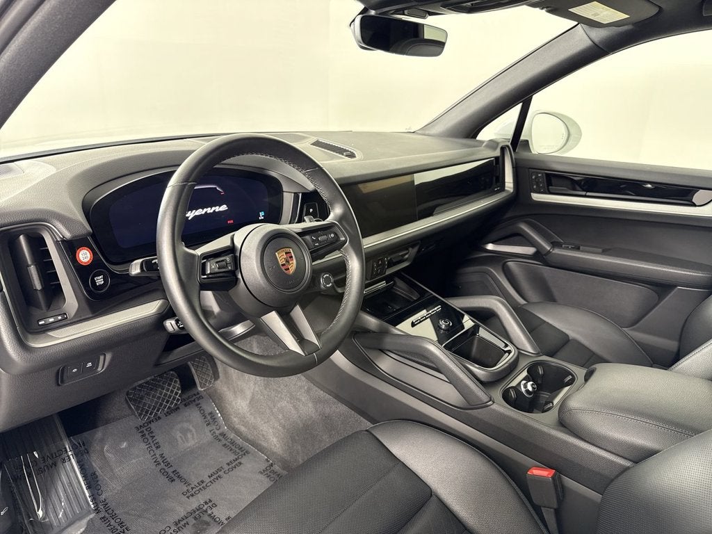 2025 Porsche Cayenne AWD