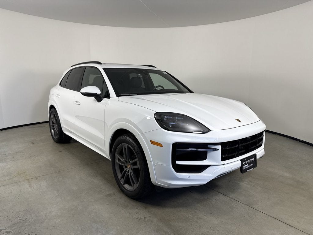 2025 Porsche Cayenne AWD