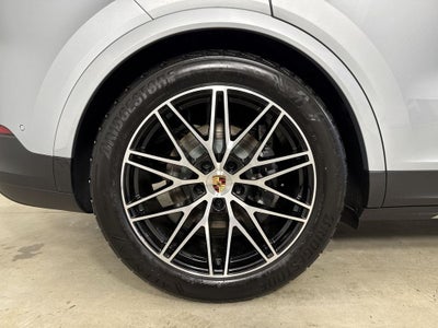 2026 Porsche Cayenne AWD