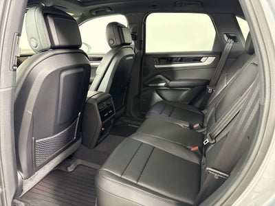 2026 Porsche Cayenne AWD