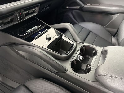 2026 Porsche Cayenne AWD