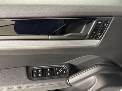 2026 Porsche Cayenne AWD