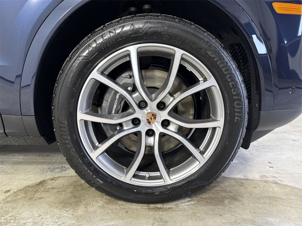 2026 Porsche Cayenne AWD