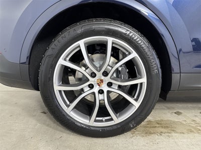 2026 Porsche Cayenne AWD