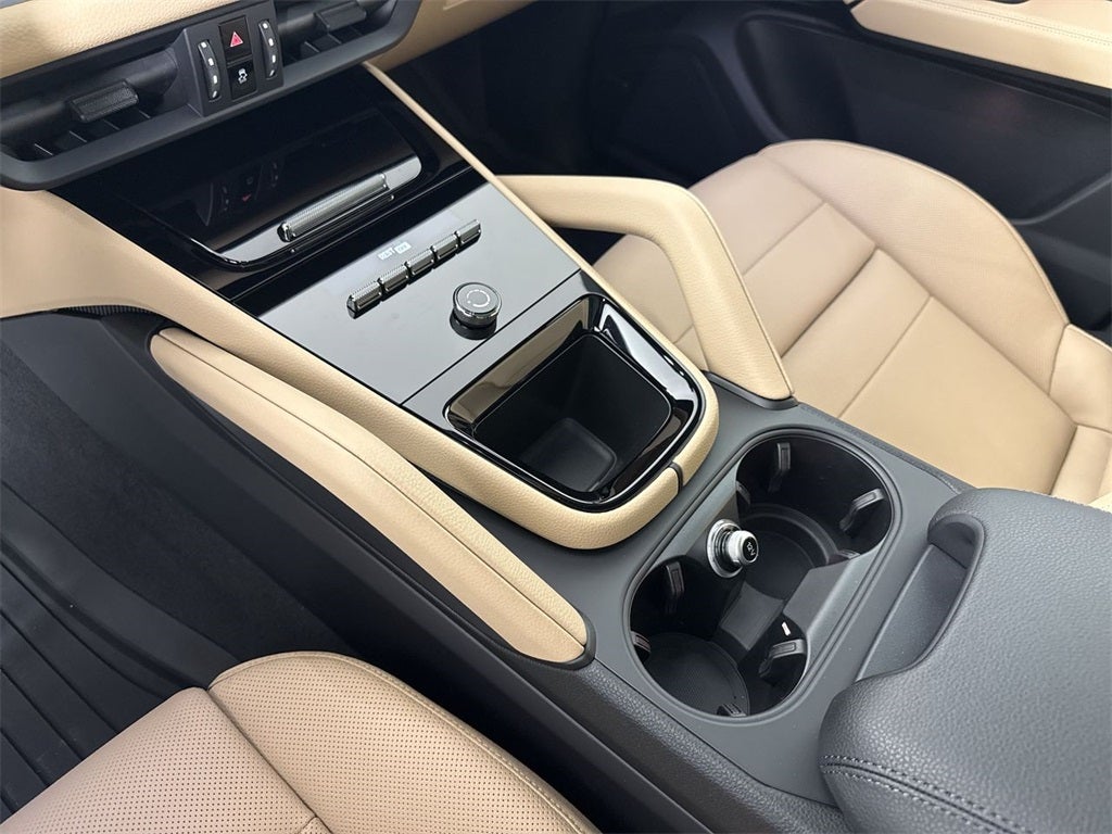 2026 Porsche Cayenne AWD