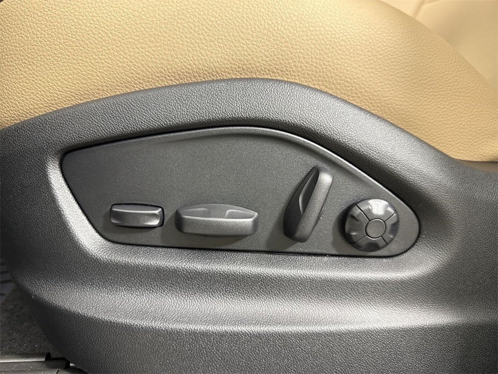 2026 Porsche Cayenne AWD