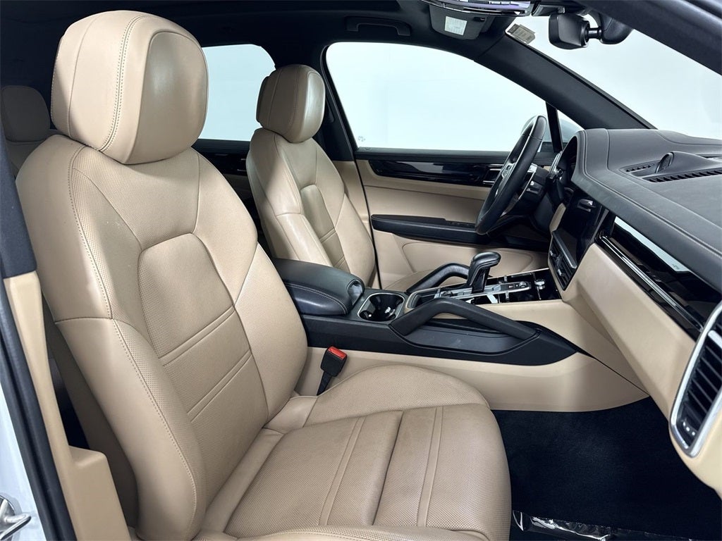 2022 Porsche Cayenne AWD