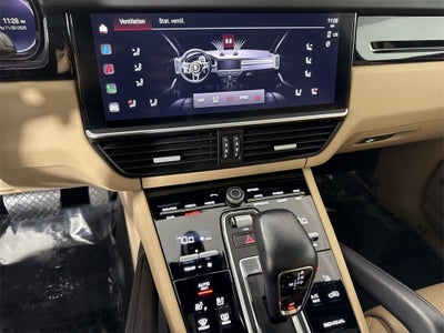 2022 Porsche Cayenne AWD