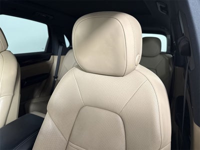 2022 Porsche Cayenne AWD