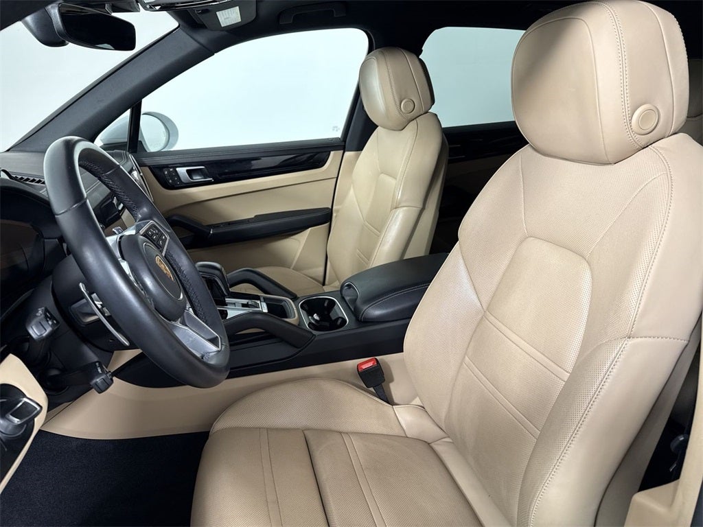 2022 Porsche Cayenne AWD