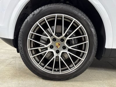 2023 Porsche Cayenne AWD