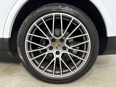 2023 Porsche Cayenne AWD