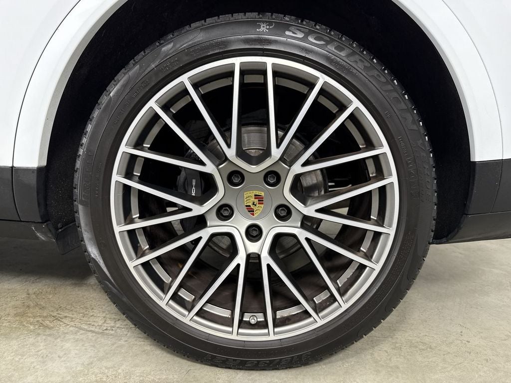 2023 Porsche Cayenne AWD