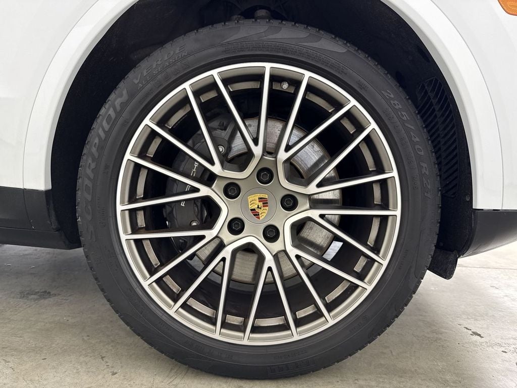 2023 Porsche Cayenne AWD