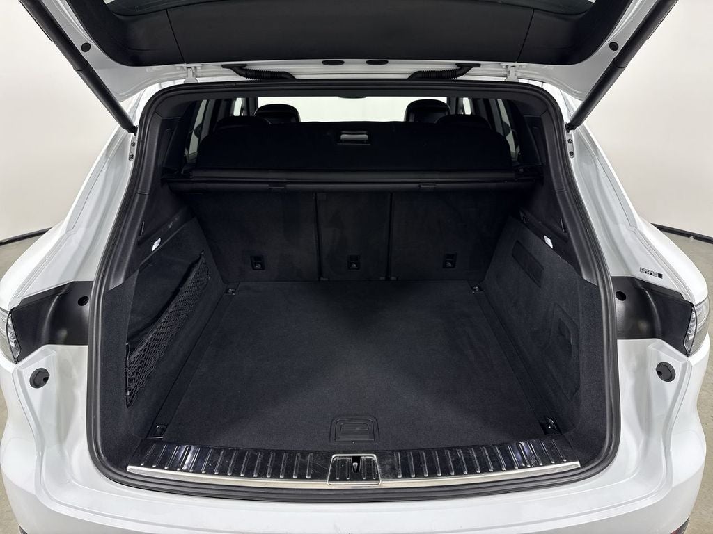 2023 Porsche Cayenne AWD