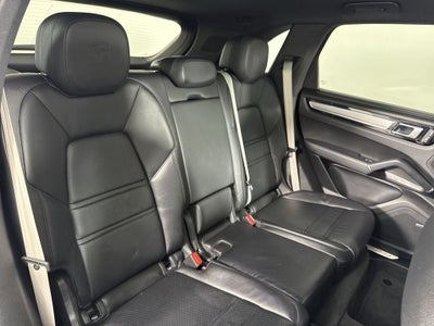 2023 Porsche Cayenne AWD