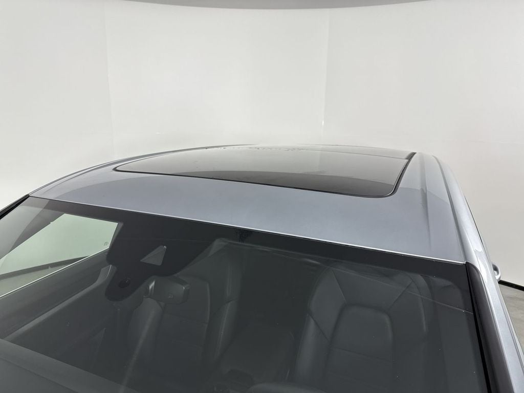 2025 Porsche Cayenne AWD