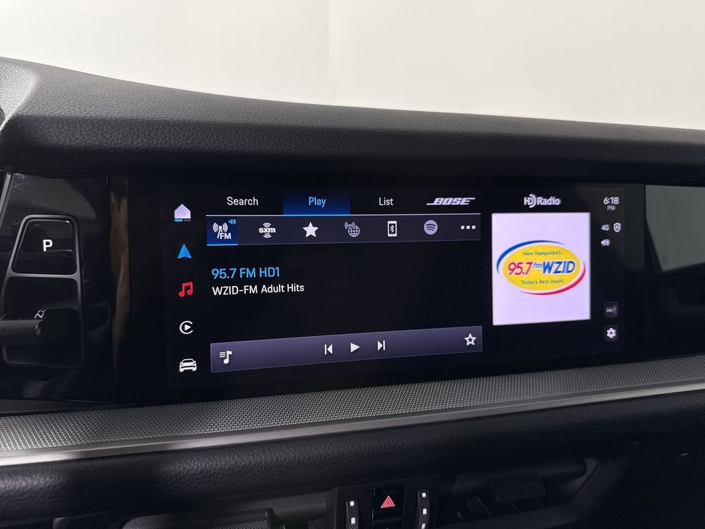 2025 Porsche Cayenne AWD