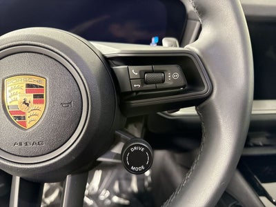 2025 Porsche Cayenne AWD