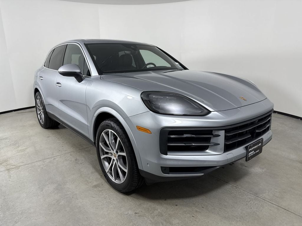 2025 Porsche Cayenne AWD