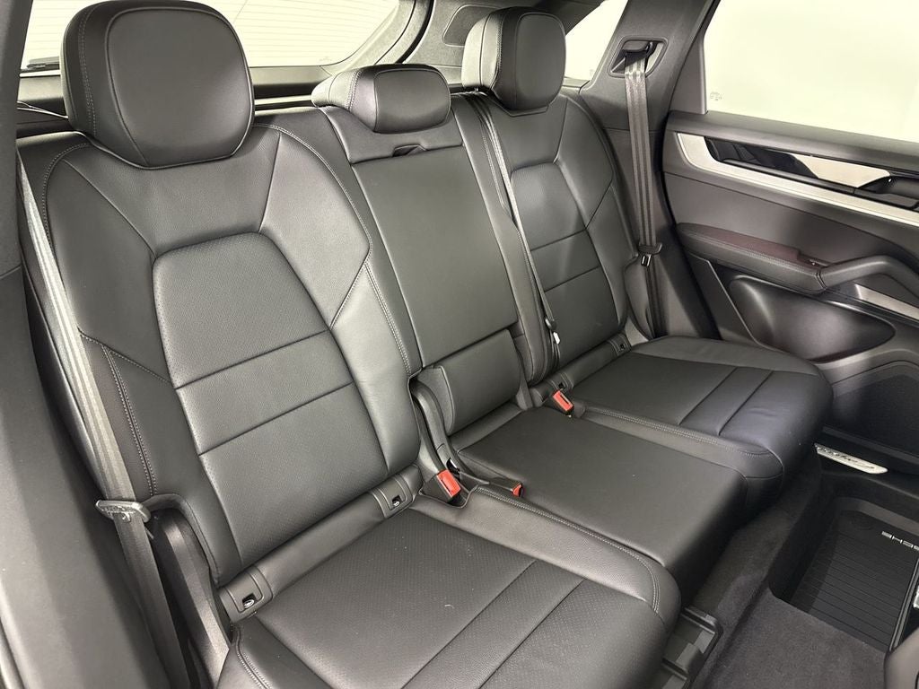 2025 Porsche Cayenne Cayenne