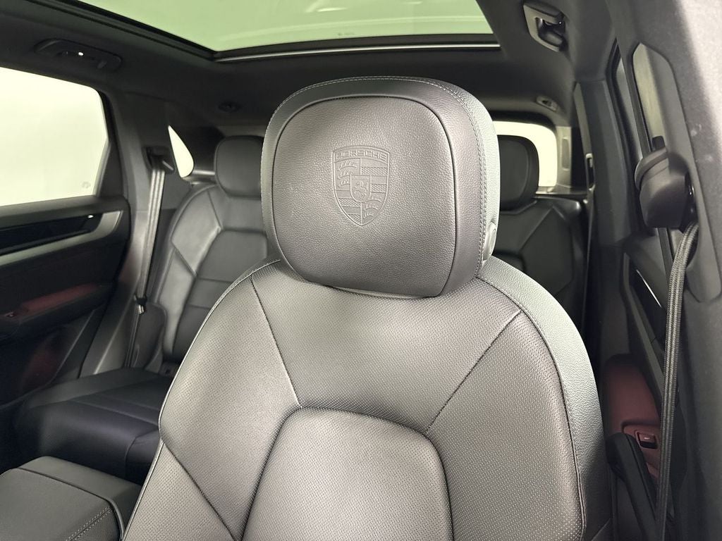 2025 Porsche Cayenne Cayenne