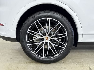 2026 Porsche Cayenne AWD