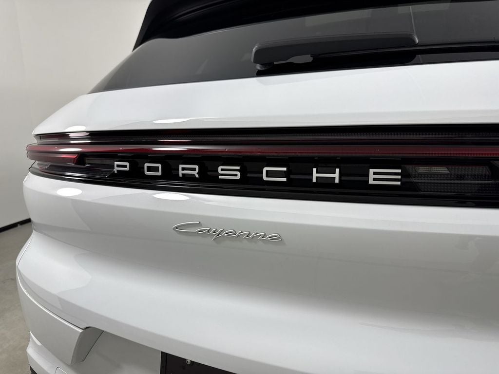 2026 Porsche Cayenne AWD
