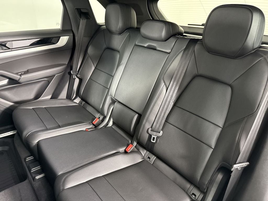 2026 Porsche Cayenne AWD