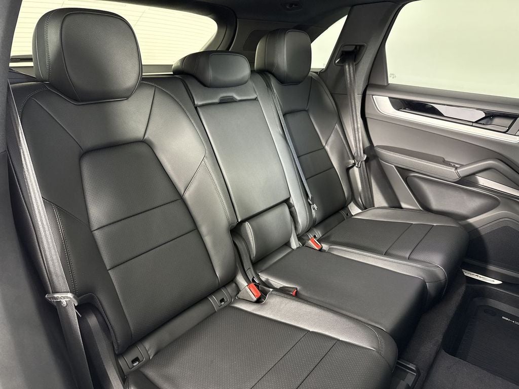 2026 Porsche Cayenne AWD