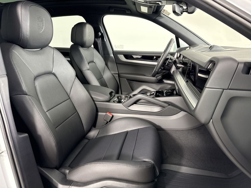 2026 Porsche Cayenne AWD